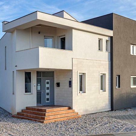 Apartments Peti Πούλα Εξωτερικό φωτογραφία