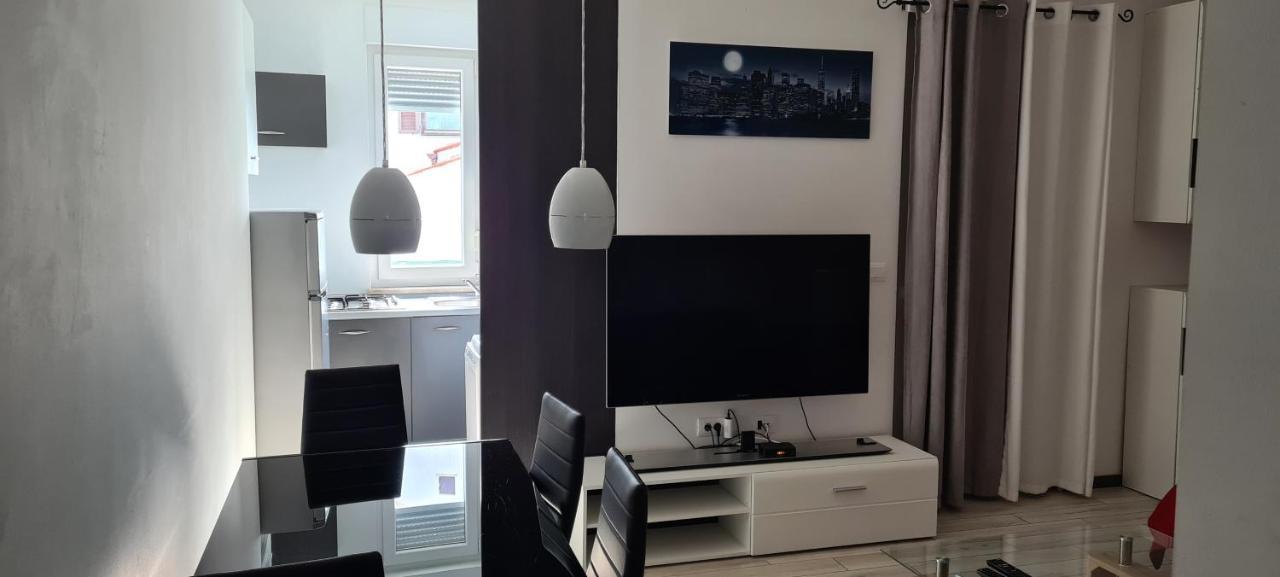 Apartments Peti Πούλα Εξωτερικό φωτογραφία