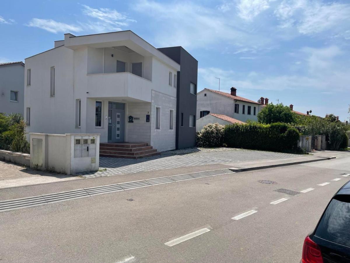 Apartments Peti Πούλα Εξωτερικό φωτογραφία