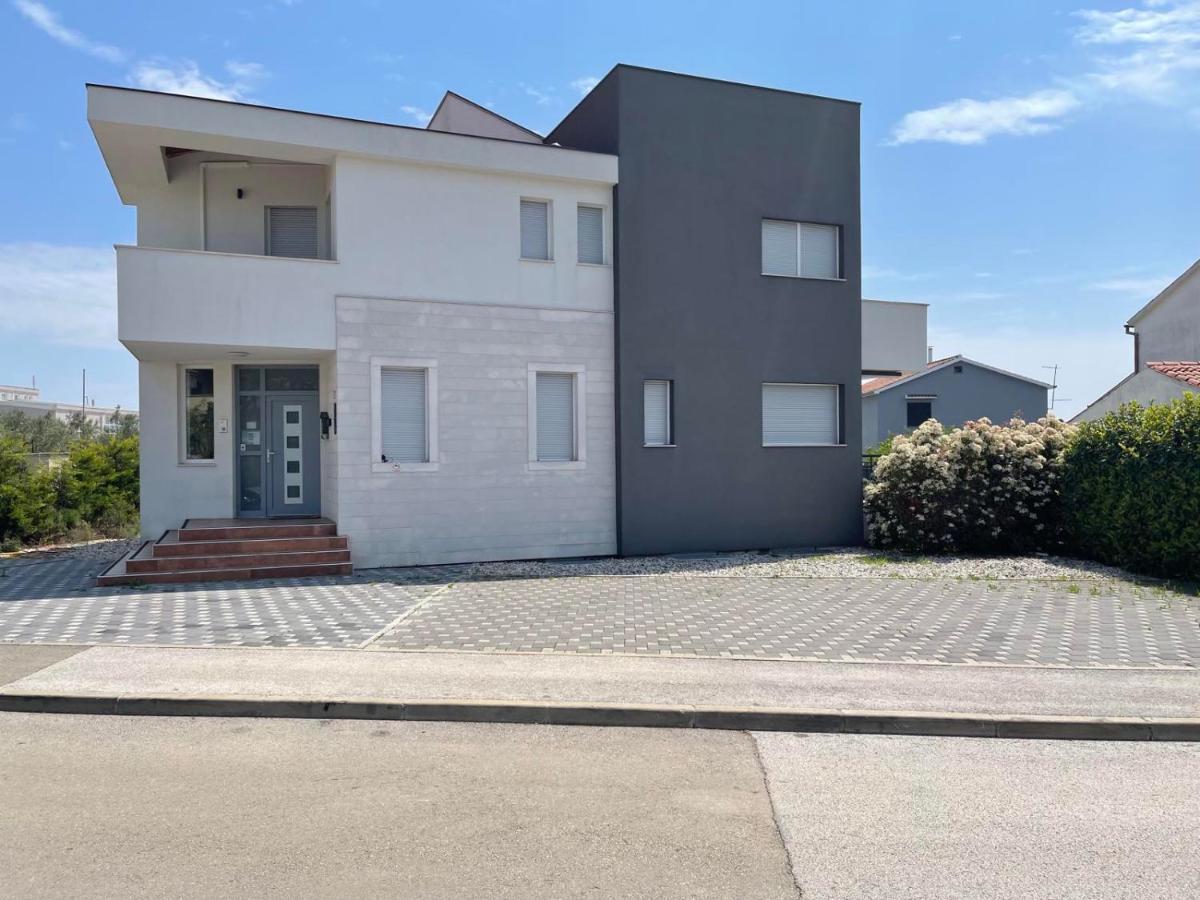 Apartments Peti Πούλα Εξωτερικό φωτογραφία