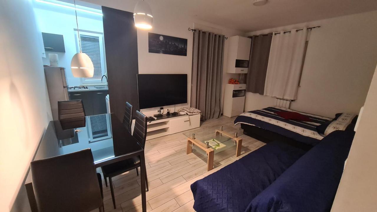 Apartments Peti Πούλα Εξωτερικό φωτογραφία
